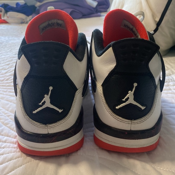 Authentic Air Jordan 4s Pale Citron W8.5 M7 Y7 - Picture 6 of 14